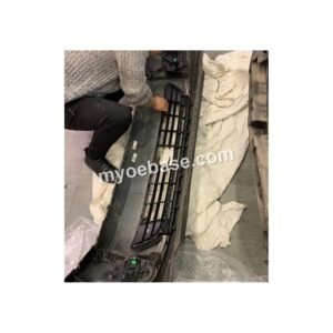 Lower Grille with ACC Radar Bracket — VW Golf 7 photo 1 — myoebase.com