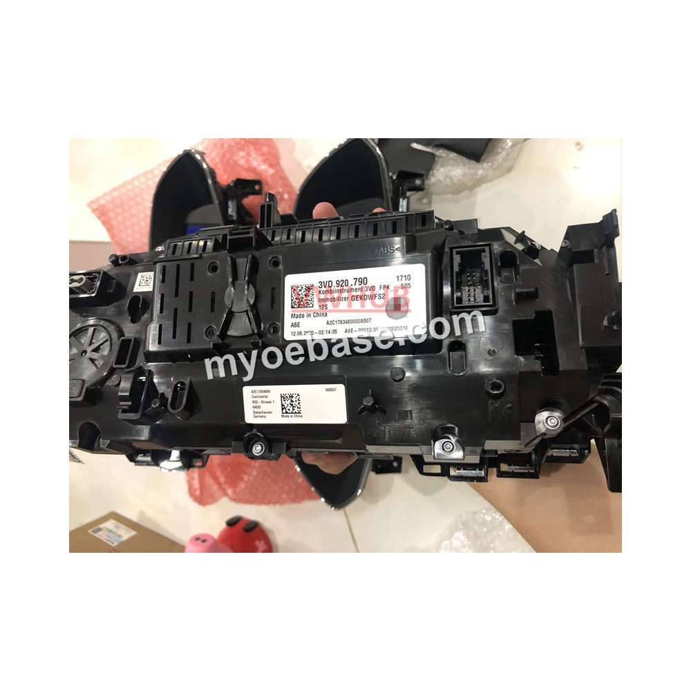 Steering Wheel Control Decoder Module photo 1 — myoebase.com