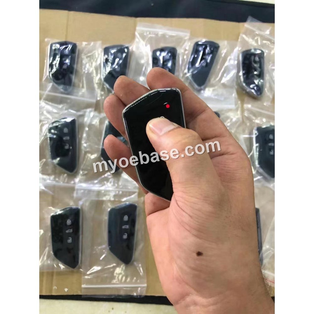 CAN Gateway Module — VW Golf 8 (MQB Evo) photo 1 — myoebase.com
