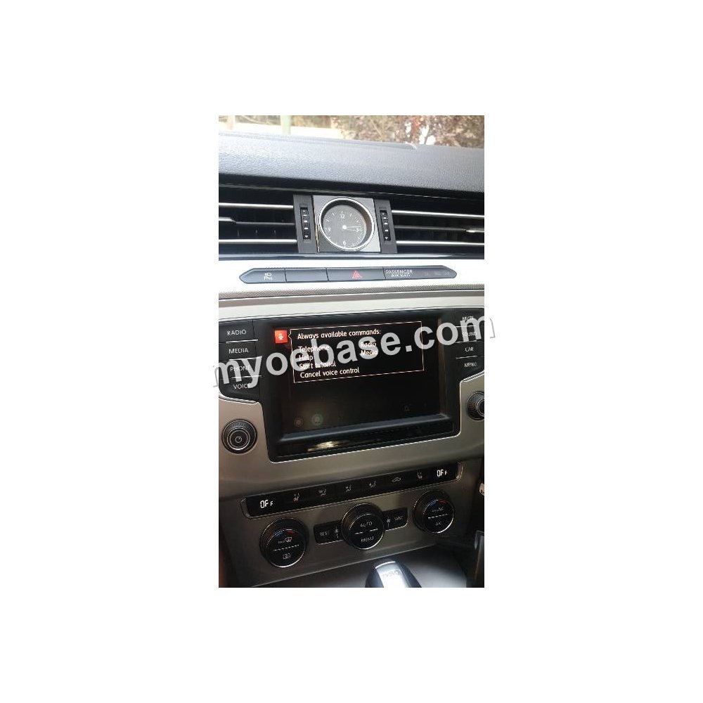 Digital Instrument Cluster (GTE Hybrid Display) — VW Passat B8 photo 1 — myoebase.com